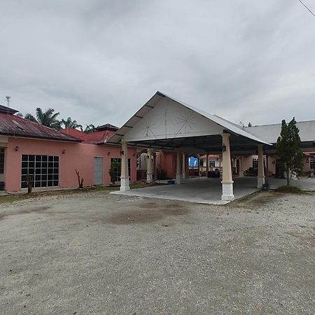 Sri Peserai Homestay Batu Pahat Exterior photo